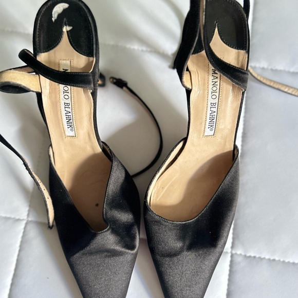 Manolo Blahnik Black Satin Heels - Picture 2 of 3